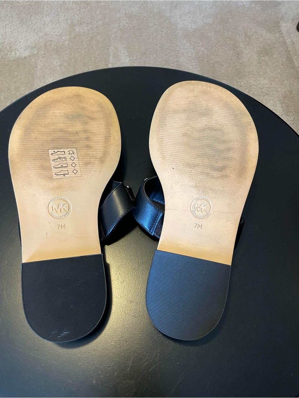 Michael Kors Sandals - Picture 6 of 7